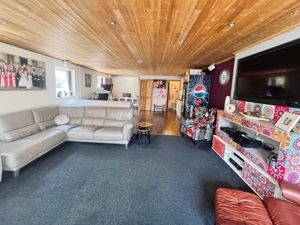 Annexe- click for photo gallery